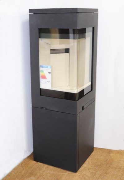 Nordpeis-Quadro-2-wood-burning-stove-ex-display