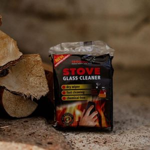 stove-glass-cleaner-sponge
